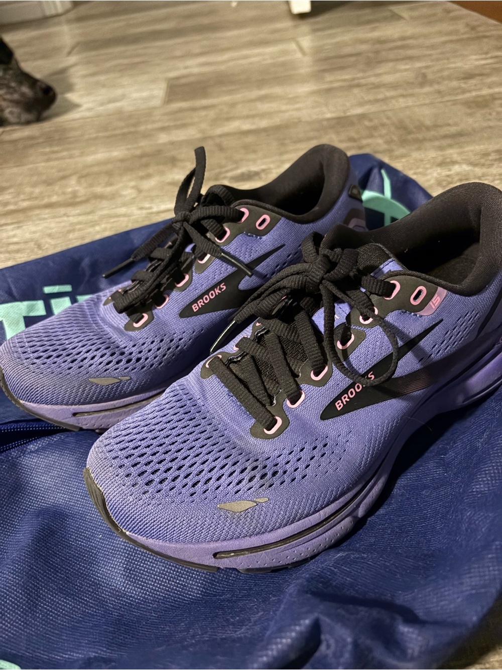 Brooks Women's Purple and Black Running Sneakers
